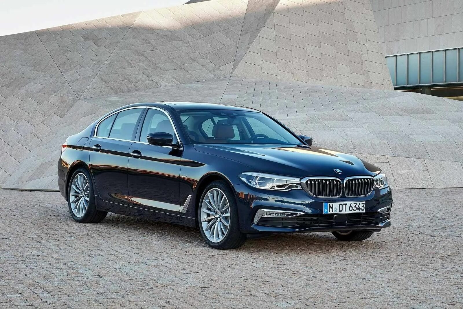 Бмв 5 поколения. BMW 5 Series. BMW 5 Series sedan. BMW 5 g30. БМВ 5 2017.