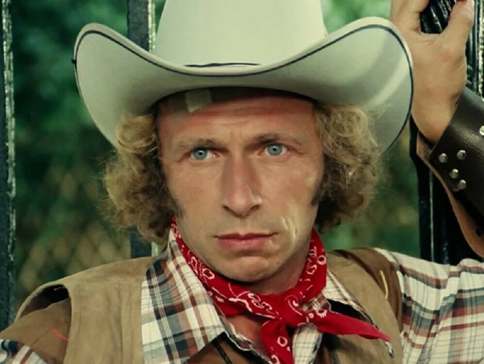 Комедия пьера. Пьер ришар невезучие. Пьер ришар 1981. Пьер ришар невезучие 1981. Комедия пьера.