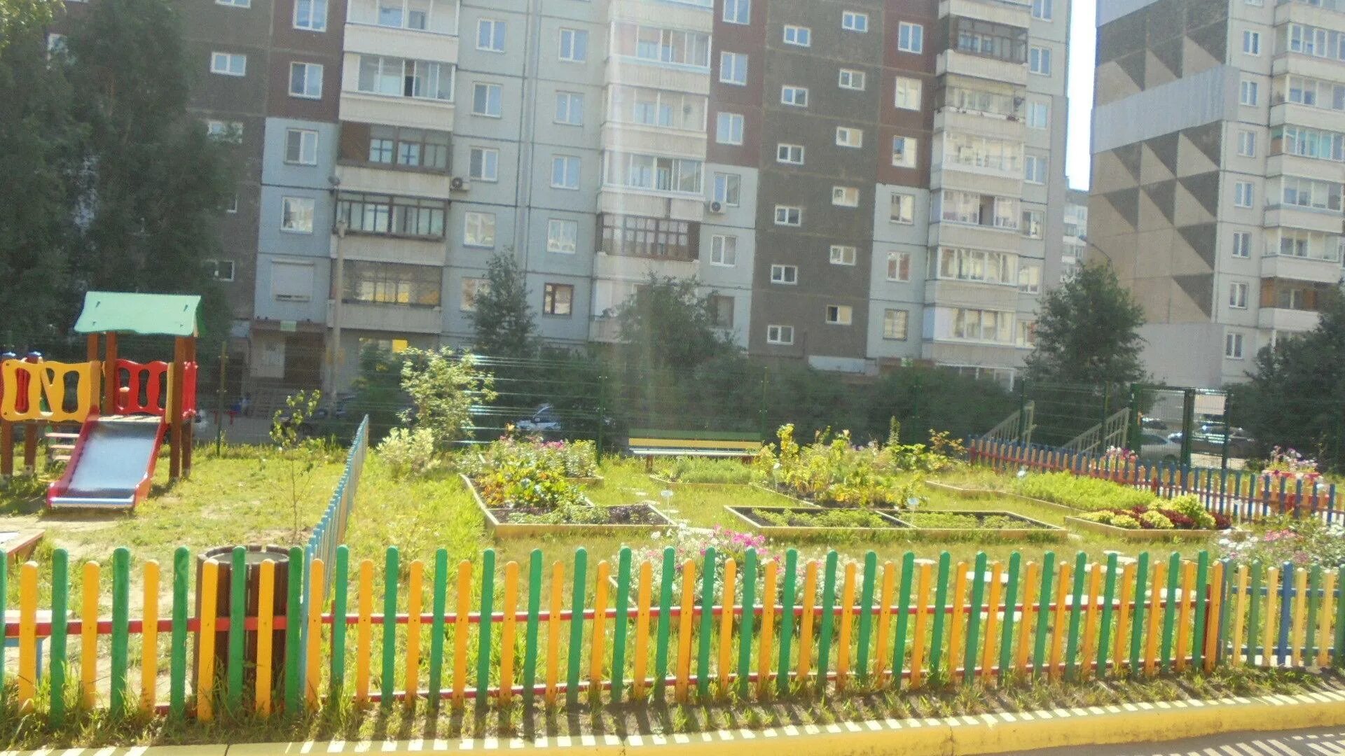 Садики красноярского края. Светлогорский, Красноярск, Светлогорский переулок. Светлогорский переулок 2. Переулок Светлогорский 21 Красноярск. Детские садики переулок Светлогорский.