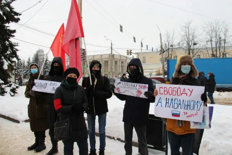 Запрещено проводить митинги. Митинг в Костроме. Митинги в защиту Навального. Протесты в Костроме. Митинги за Навального в Костроме.