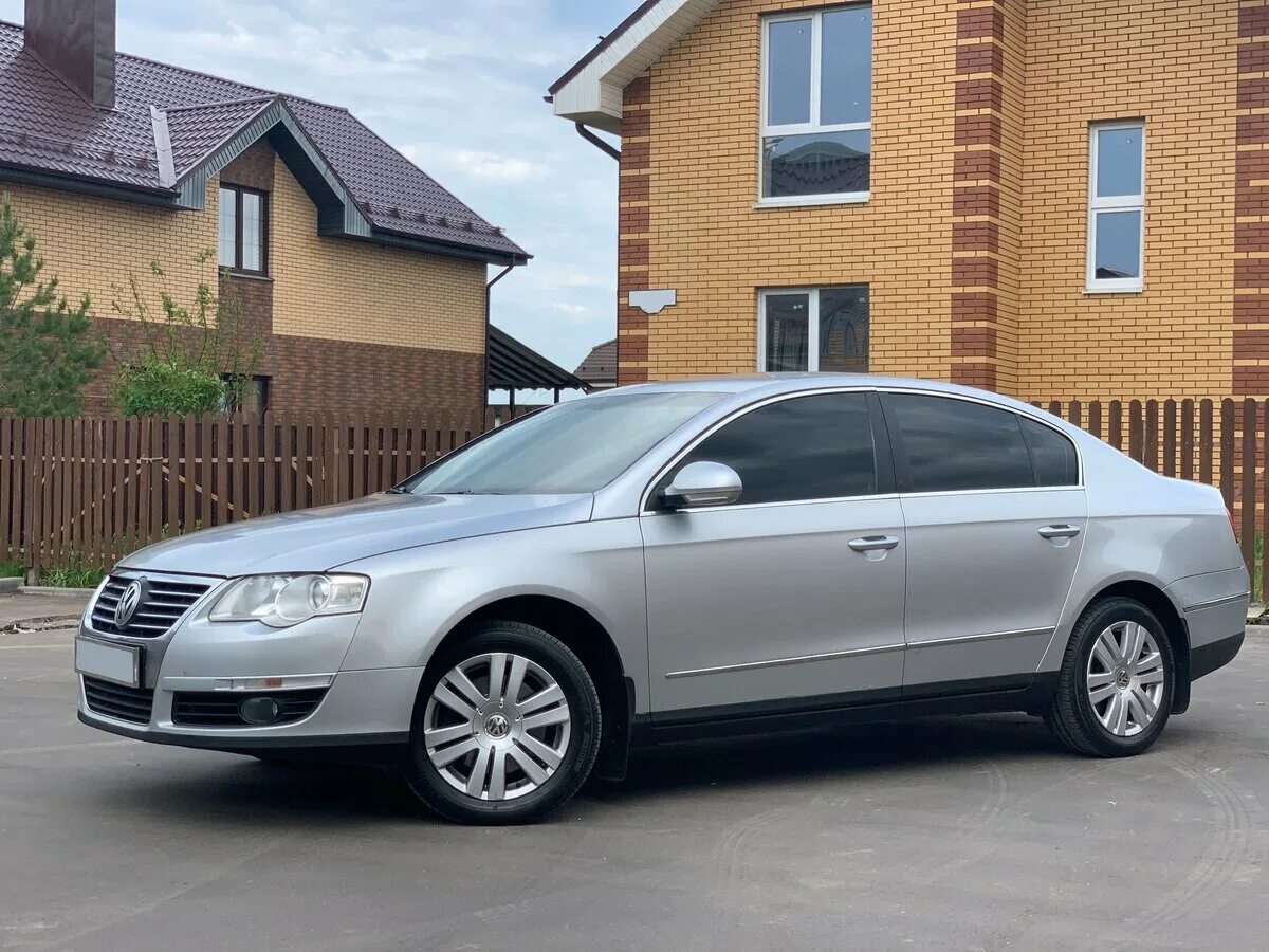 Vw b6 2.0. VW Passat b6. Volkswagen Passat b6 серебристый. Фольксваген Пассат b6 седан. Фольксваген Пассат в6 2007.