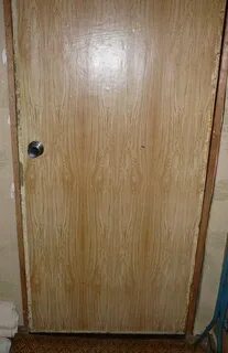 Дверь из оргалита