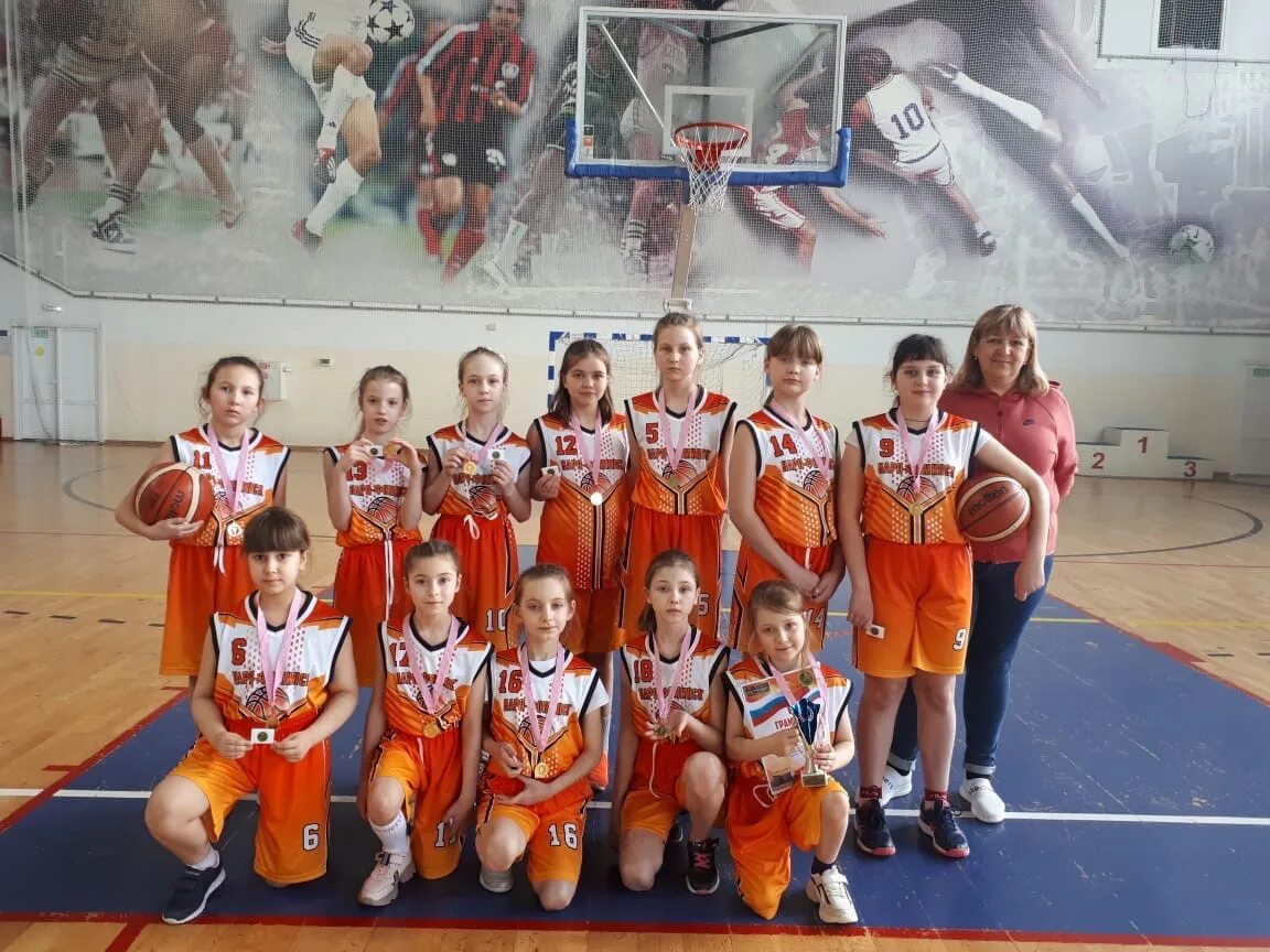 сшор 13 самара баскетбол. баскетбольные команды россии девушки. волейбол девушки. соревнования по волейболу. анастасия шевченко 2022.