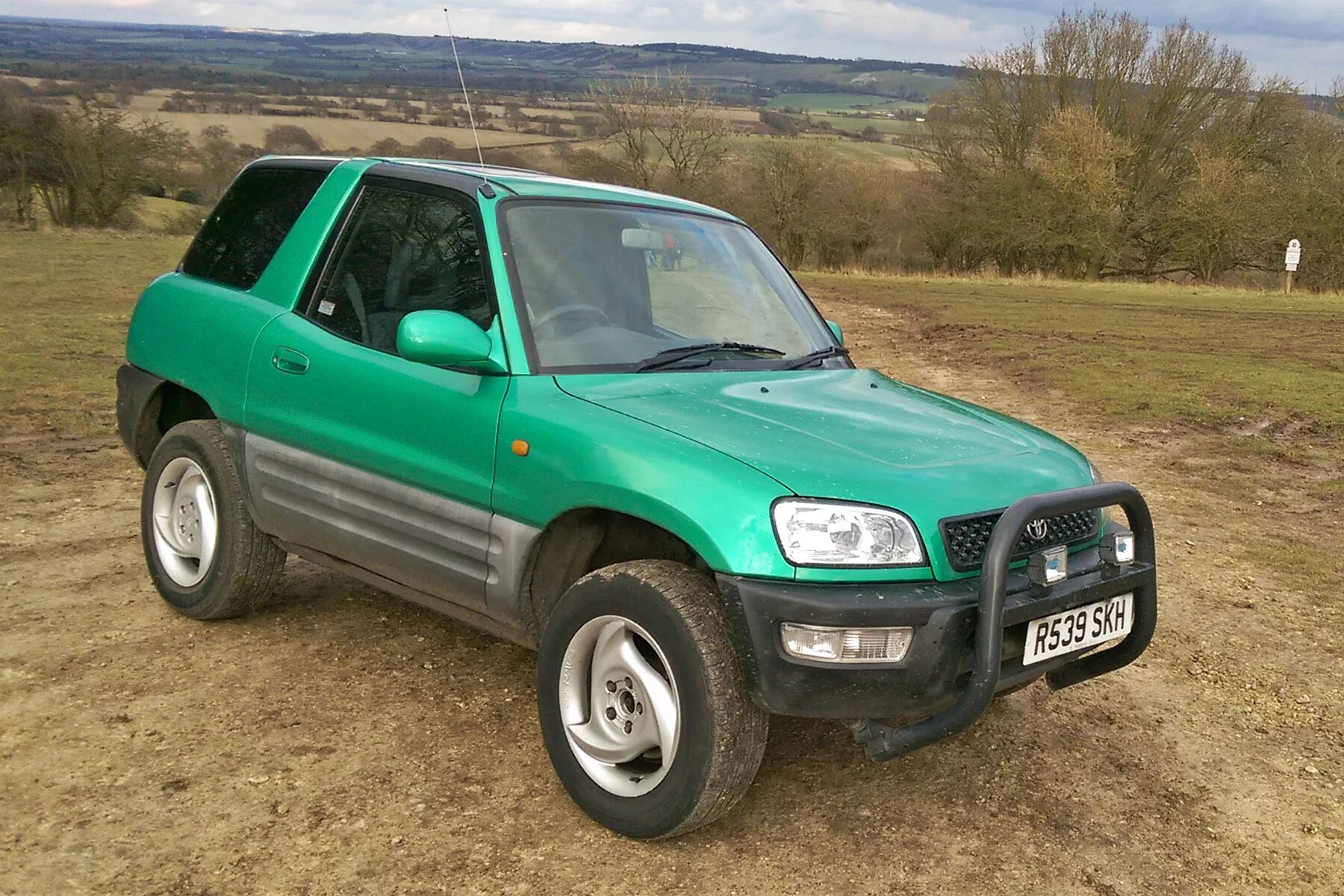 Рав 4 1996. Тойота рав 4 Старая. Toyota rav4 1990. Тойота рав 4 в Старом кузове. Стар рав