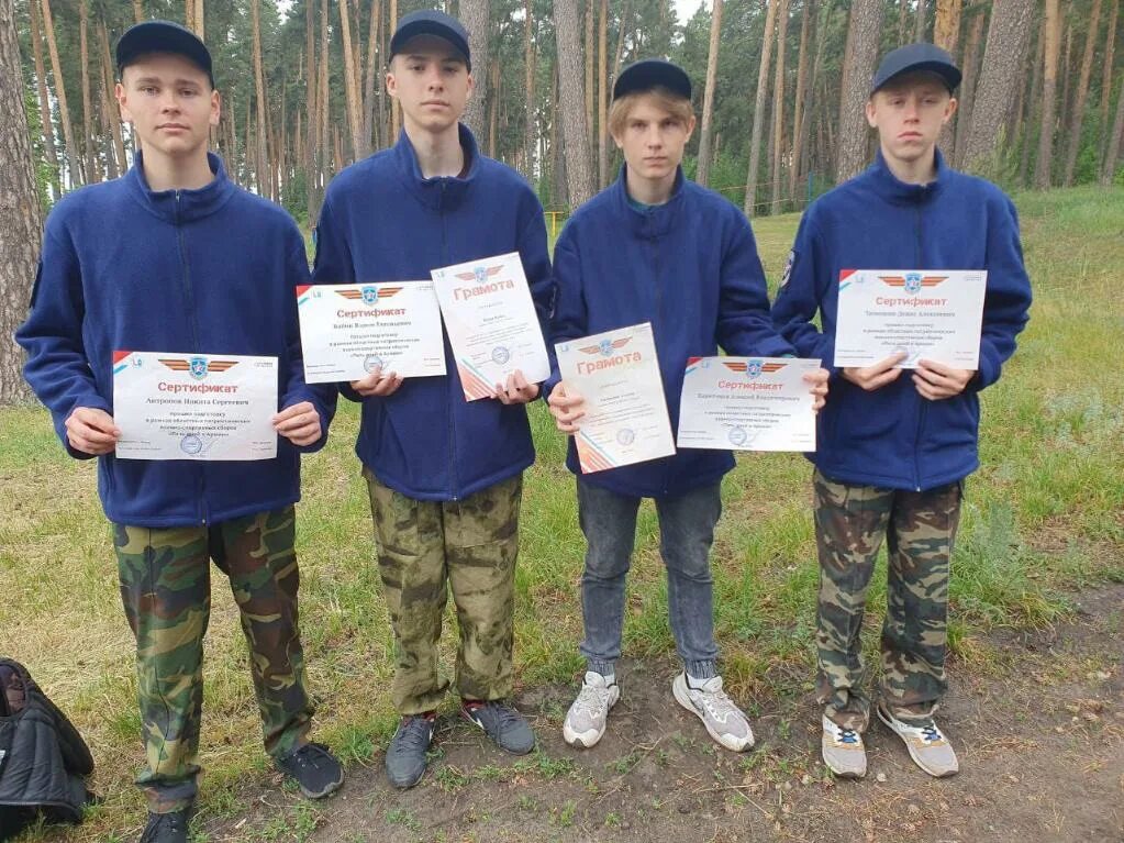 Сборы 45 дней. Сборы 45 дней. Лагерь военных в белгороде. Стенд учебно-полевые сборы в школе. Армейский лагерь.