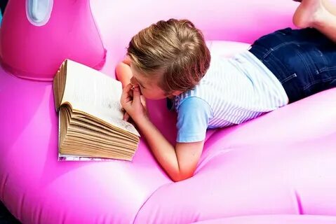 Книжка лежа