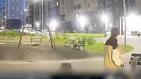 Дядька упал