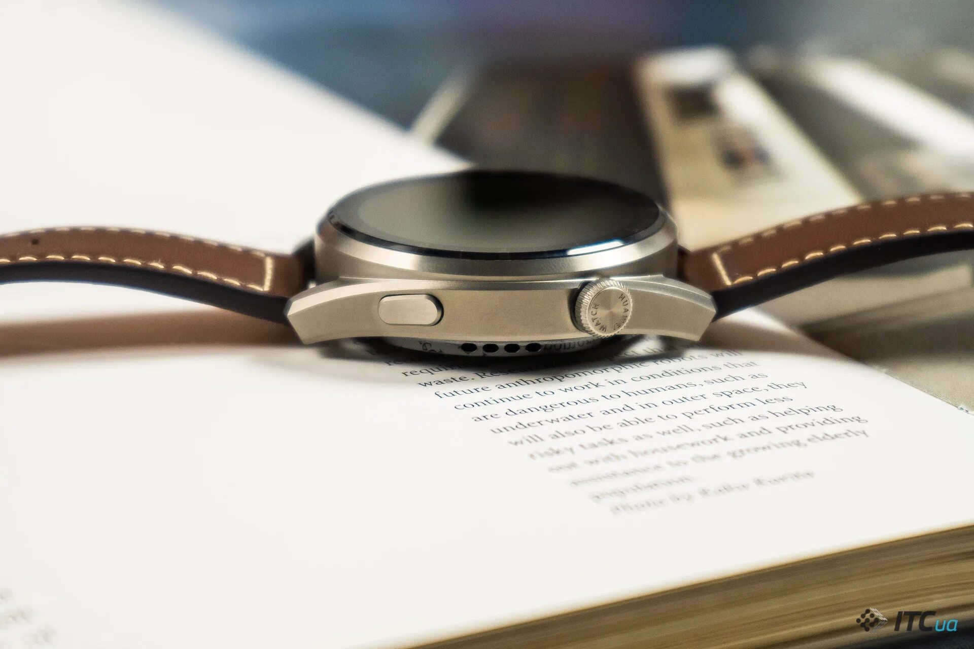 Huawei watch 3 pro ceramic. Huawei gt3 pro 42mm. Часы хуавей gt3. Хуавей вотч gt3 pro. Huawei watch 3 pro ceramic.