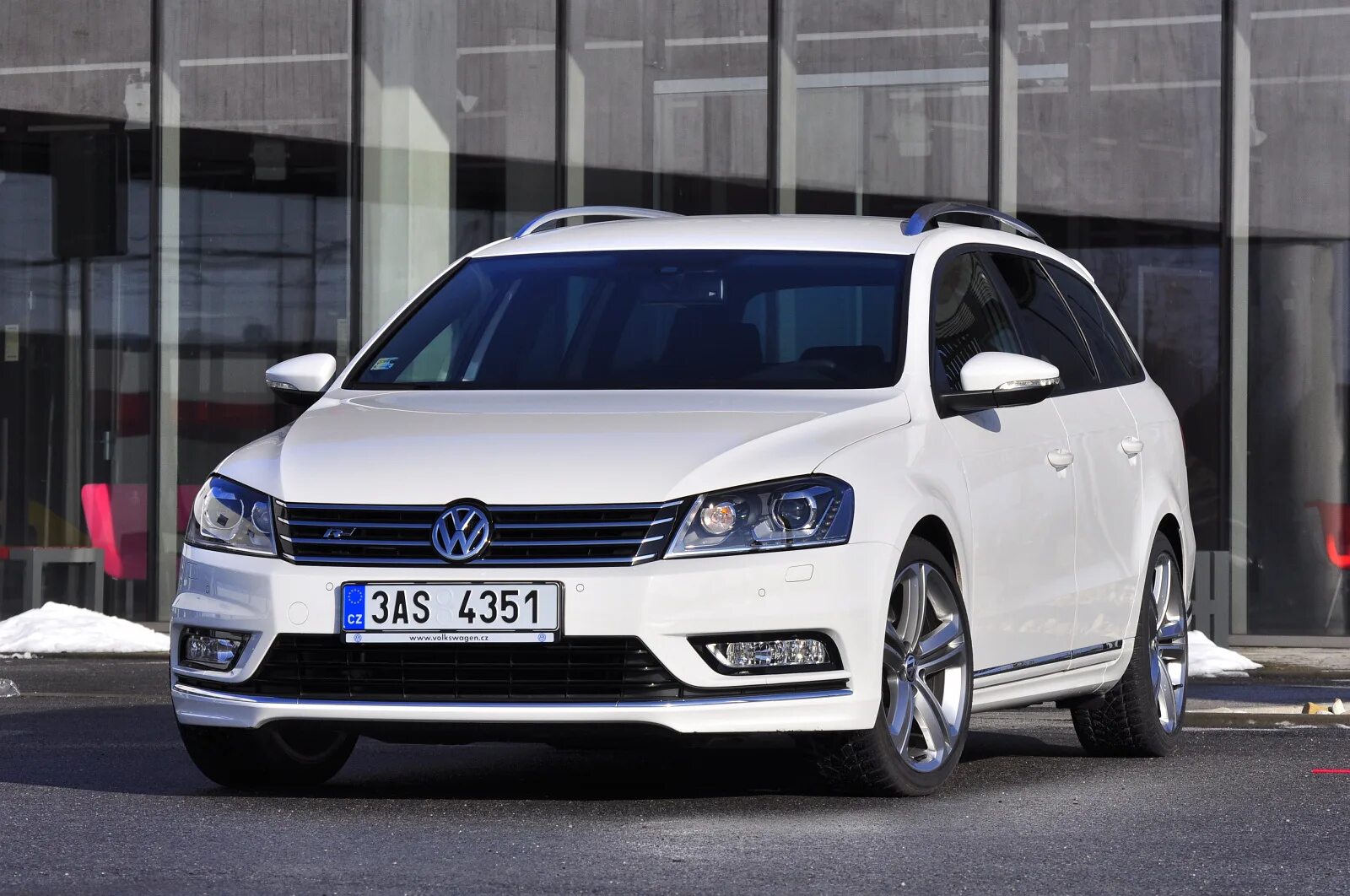 Passat b7 r line. Volkswagen passat r line. volkswagen passat b7 r-line. vw passat b7 r line. volkswagen passat b7 универсал r line.
