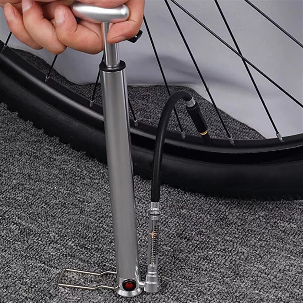 West biking насос. Насос для накачивания колес велосипеда. Накачать колесо велосипеда. Накачать шины велосипеда. Накачивание колеса велосипеда.