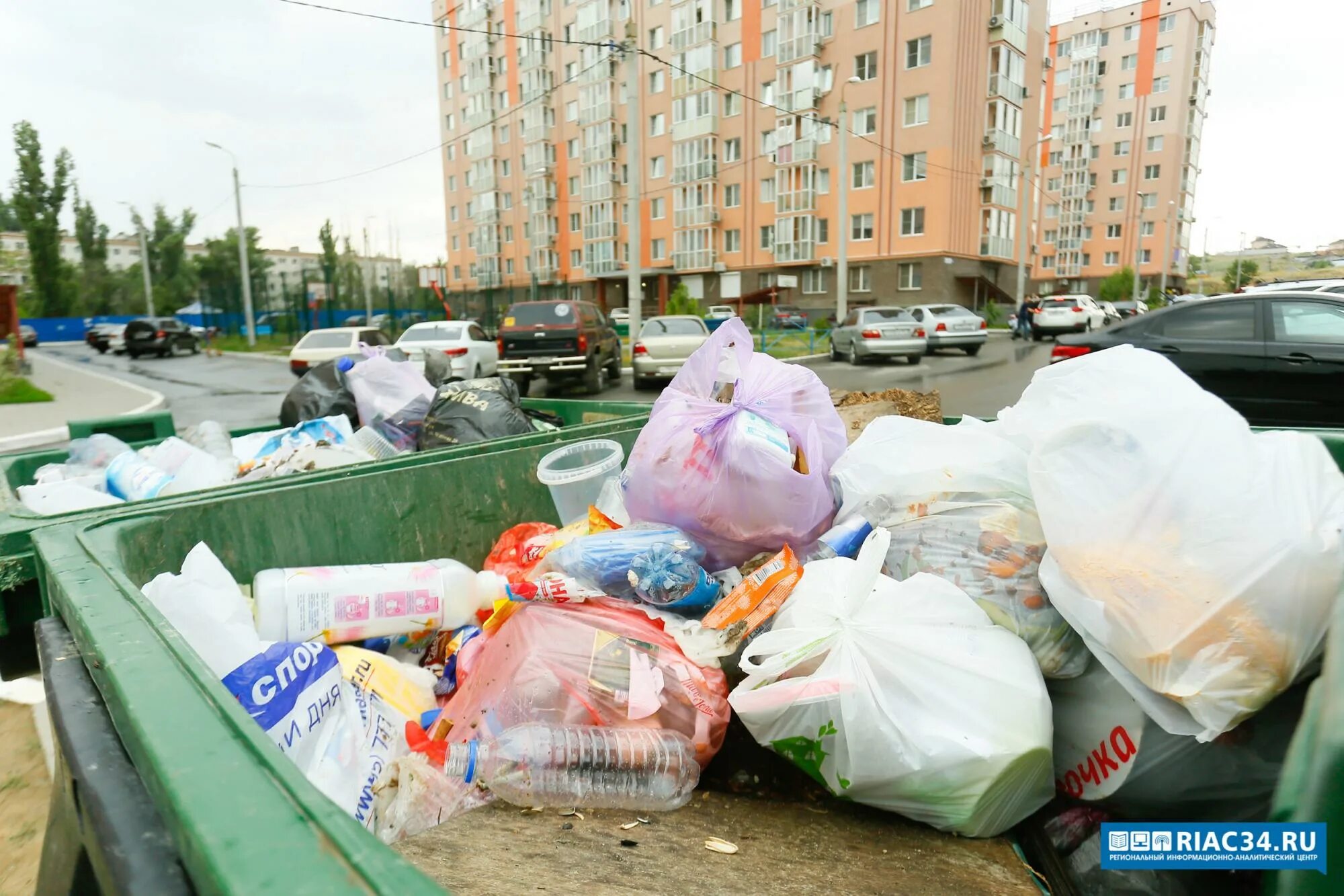 Волгоград тко. ТКО вывоз мусора. Много мусора в городе. Куда увозят мусор.