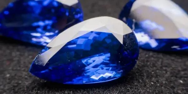 Sapphire Value, Price, and Jewelry Information - Gem Society