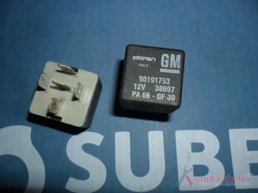 Реле GM 38697. GM 90191753. 90191753 Реле. Pa66-gf30 реле. Реле опель купить