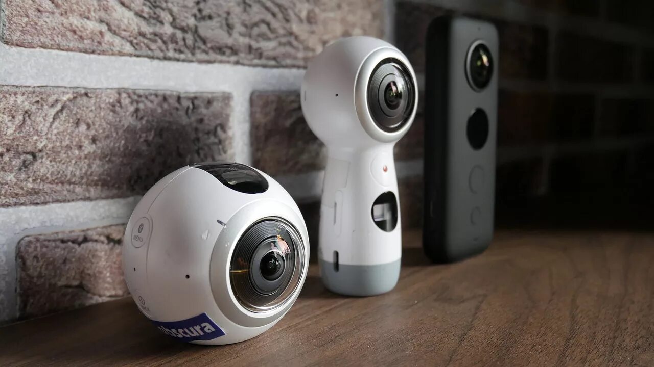 360 градусная камера. Vr камера самсунг. Gopro fusion 360. Insta360 evo. Камера 360.