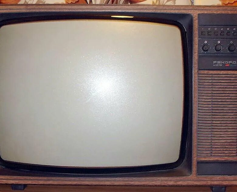 Телевизоры горизонт минск. Телевизор рекорд цветной ц 275. Телевизор рекорд ц 280. Телевизор рекорд 402. Цветной телевизор рекорд 312 ц.