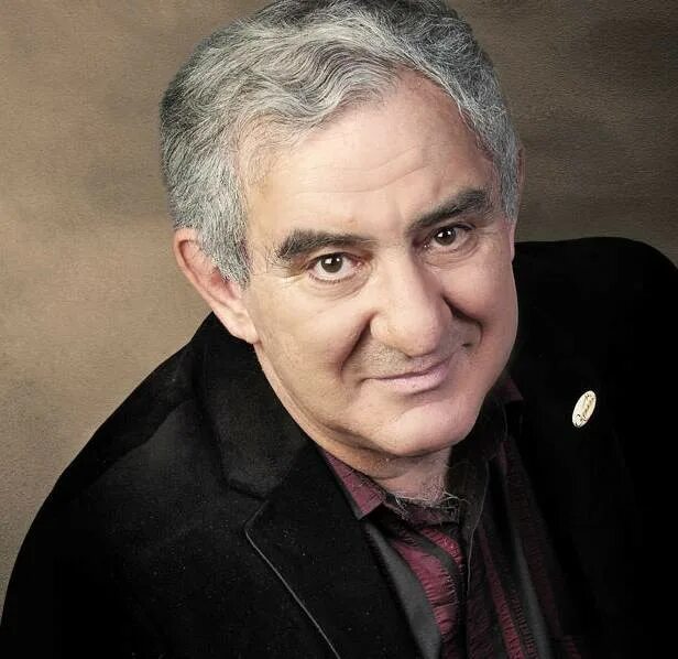 Искусствовед михаил казиник. Музыкант михаил казиник. Ванслов виктор владимирович. Музыкальный лекторий анна виленская. Музыкальный искусствовед.