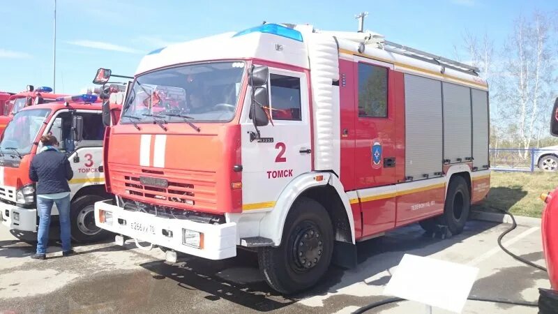 Ац 2 2 40 43253. Ац-3.2-40/4 камаз. камаз 43253 ац 3,2-40. ац 3,2-40/4 (камаз-43253). ац-3.2-40/4 43253.