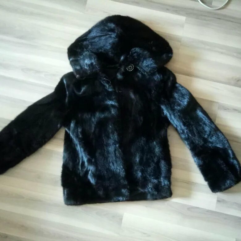 Авито ростов-на-дону шубы норковые бу. Шуба норковая на юле. Шубы мутон б. Шубы натуральные б/у. Шубка бу.