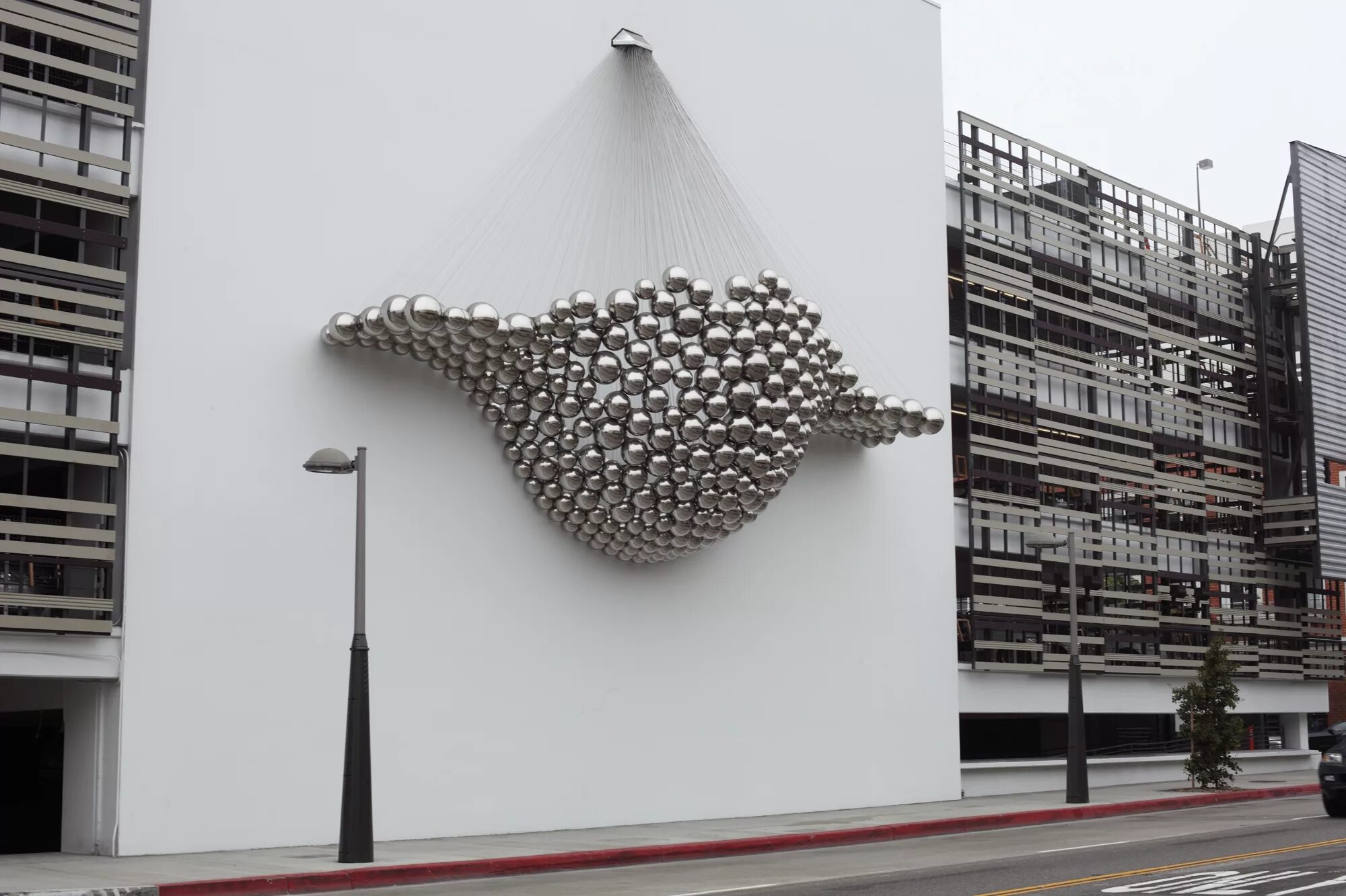 арт-объект парк монсо. павильон бионика. световые инсталляции. никола-ленивец арт-парк. фонтан портленд орегон сша.