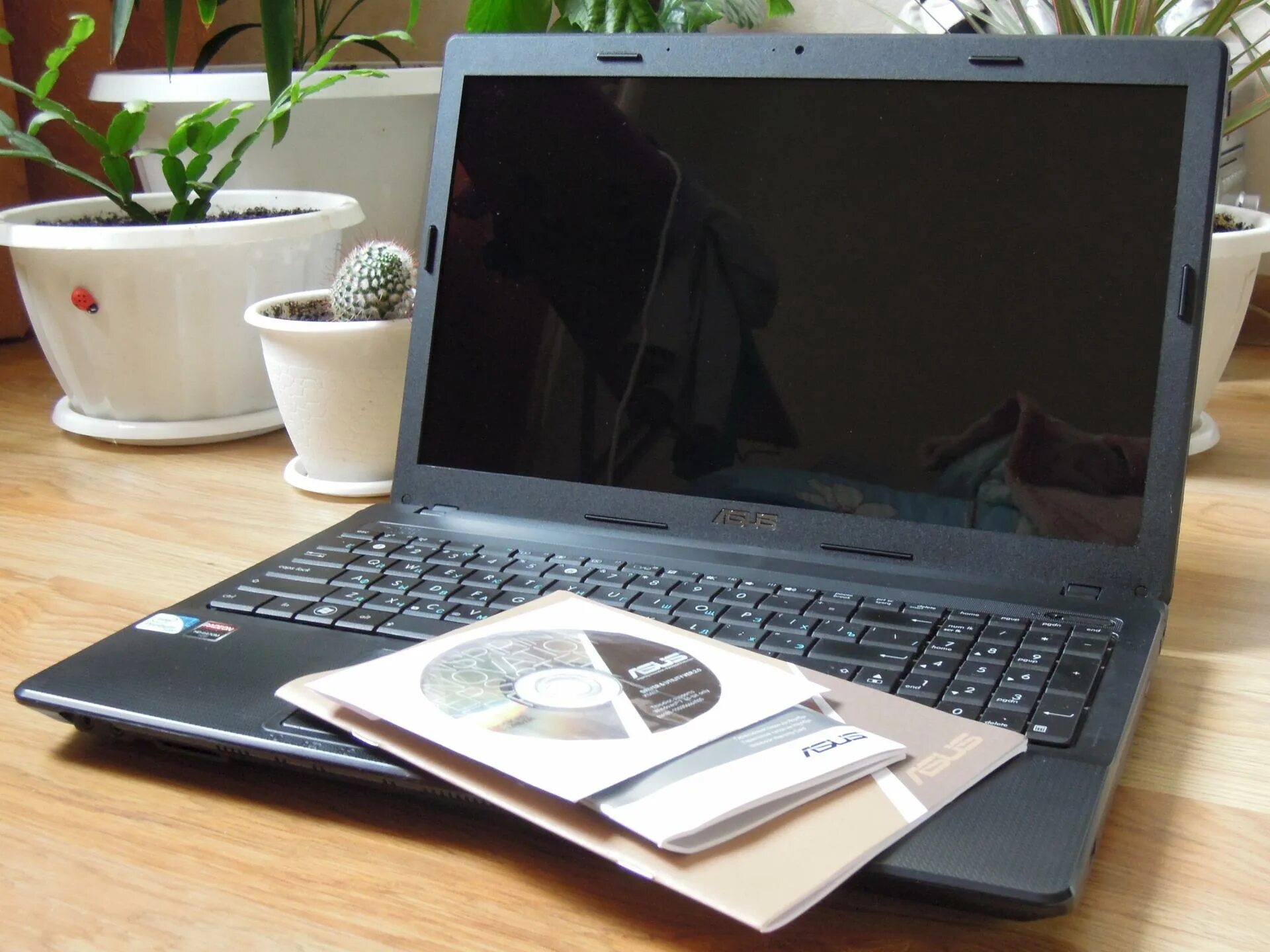 Новый ноут в коробке acer. Макбук эйр 2016. Ноутбук новее фото. Acer aspire 2021. Dell ноутбук 2017.