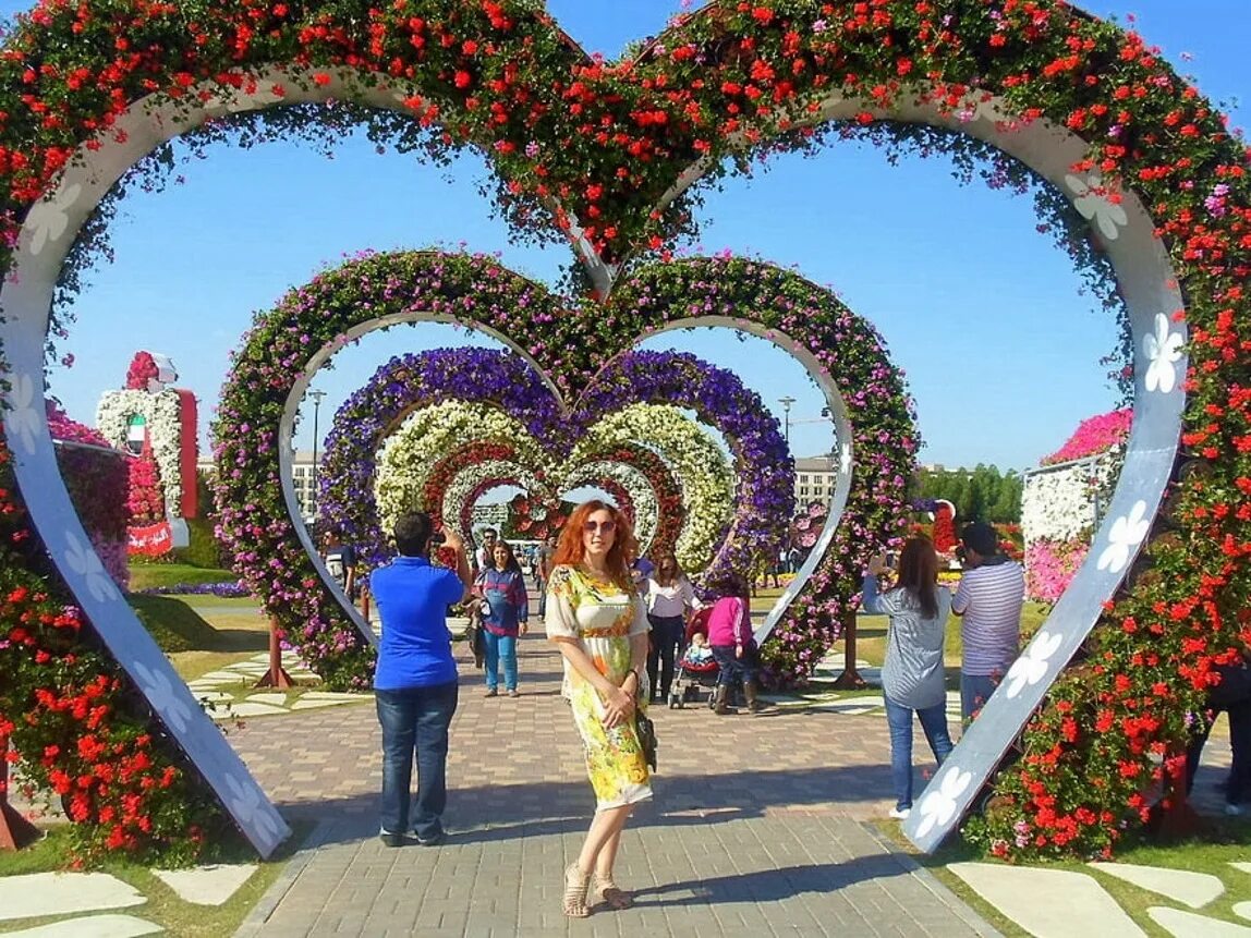 Дубай парк купить билет. Миракл Гарден Дубай. Гарден парк Дубай. Сад чудес в Дубае. Дубай парк цветов 2023.