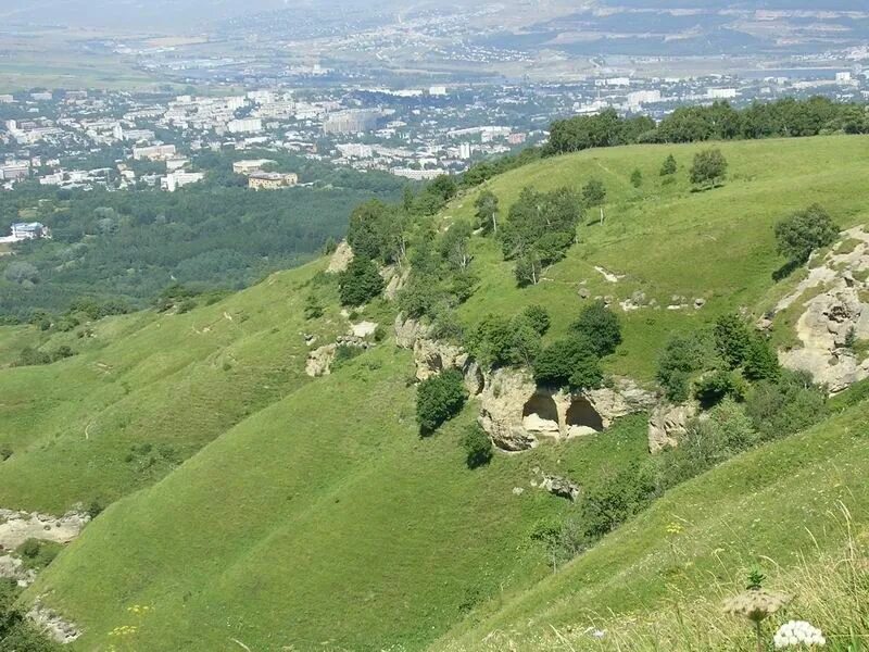 гора малое седло кисловодск. кисловодский парк малое седло. гора седло в кисловодске. кисловодск 2022 год.