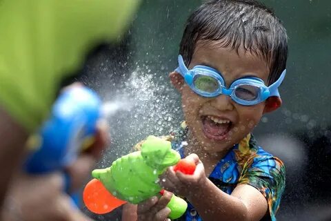Посвятила воду