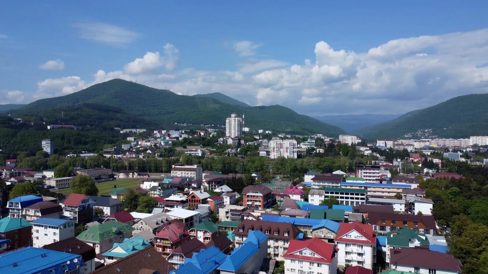 Лазаревский район. Лазаревский внутригородской район Сочи. Глава Лазаревского района города Сочи. Лазаревское вид сверху. Лазаревское суд город сочи