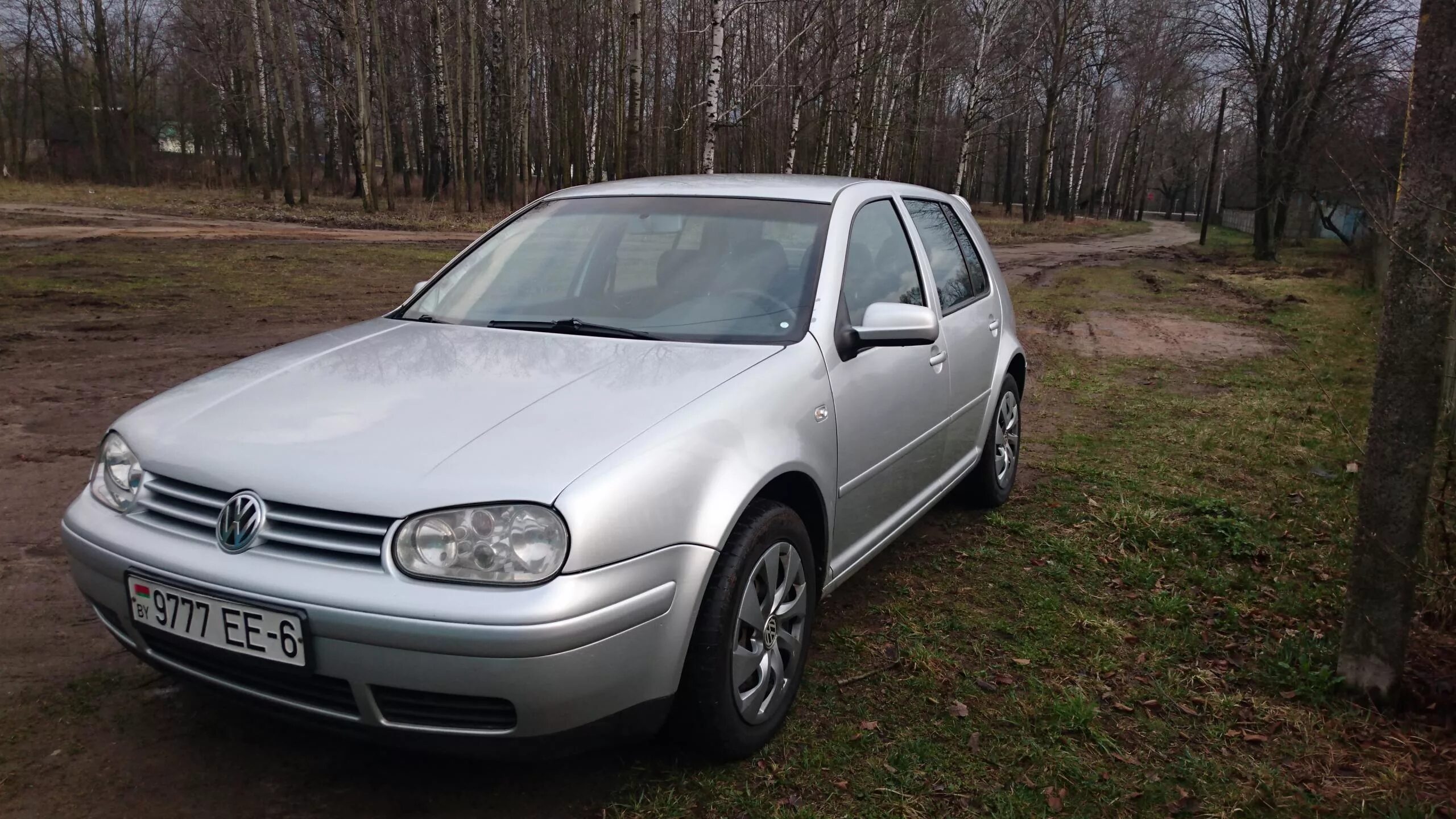 Гольф 4 2001 год. Фольксваген Golf, 2001. Фольксваген гольф 4 2001. Фольксваген гольф 2001г. Volkswagen гольф 2001г. 1,6 Автомат.