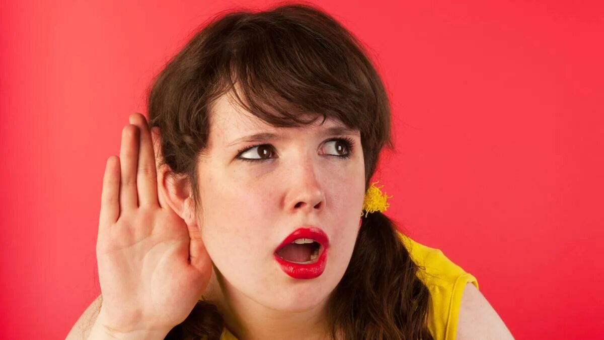 I can t hear. Can't hear. I can't hear you. Lalala i can't hear you. Can you hear.