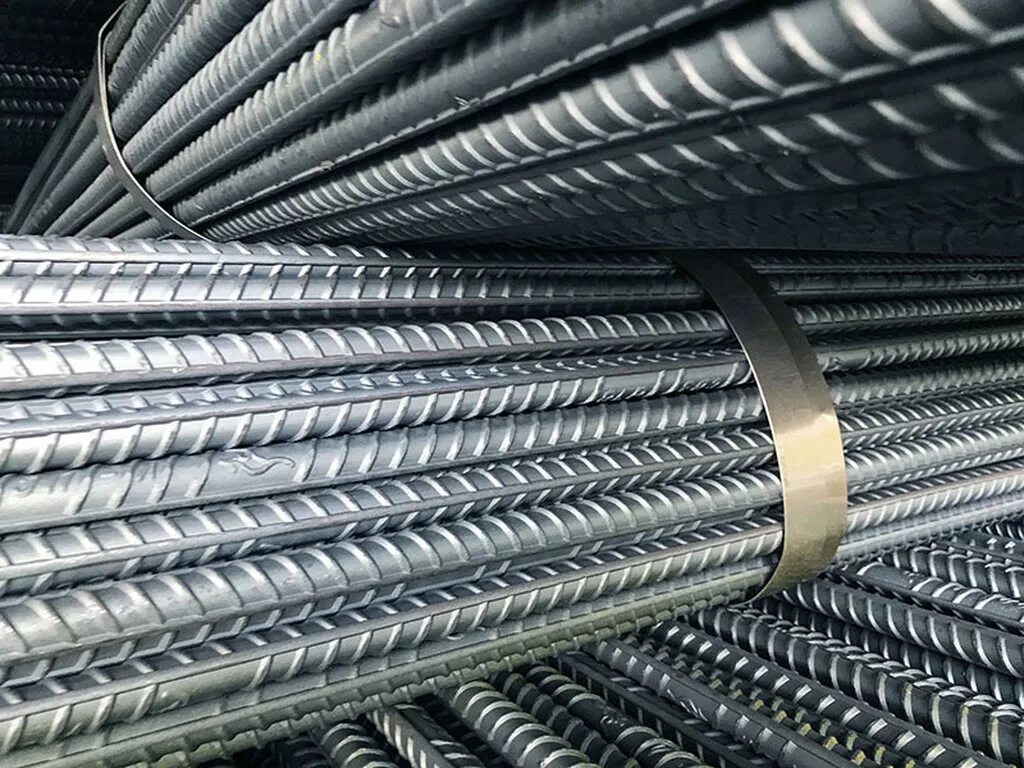 арматура ф12. арматура 10 а 500. стальная арматура а500. арматура много. арматура рифленая а500 (10мм).