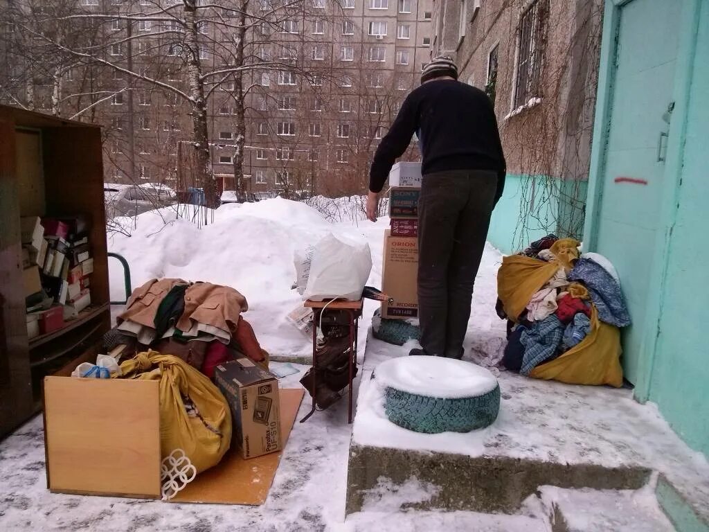 Выселение рб. Выселяют из жилья. выселение из квартиры. выгнали из квартиры. выселение из жилого помещения.