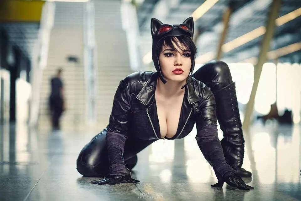 Селина Кайл косплей. Селина Кайл косплей Кэтвумэн. Catwoman Холли Берри. Catwoman Cosplay Эйден Эшли. Women cosplay