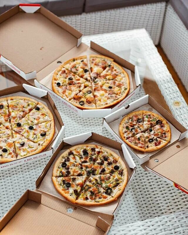 Сайт рустерс пицца волгоград. Рустерс дзержинский район волгоград. Пицца волгоград. Рустерс невская. Рустерс.