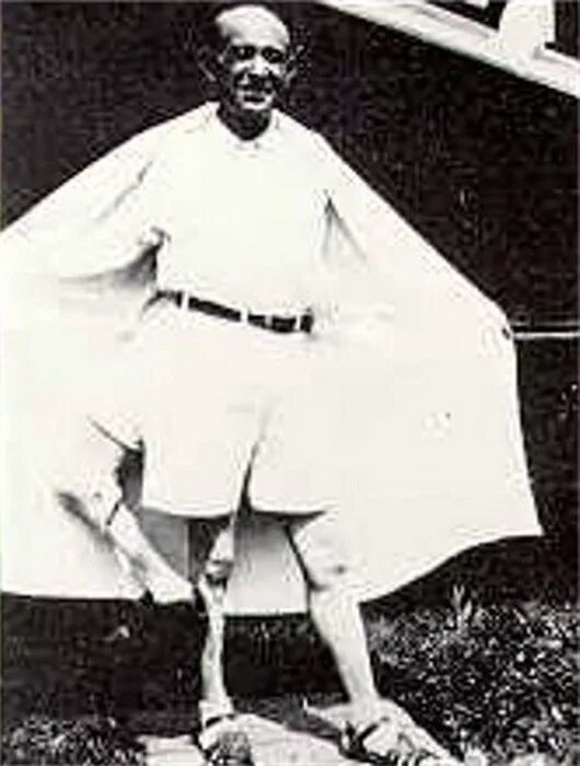 Видит три ноги. Франческо (Фрэнк) Лентини. Франческо Лентини человек с тремя ногами.1889. Трёхногий Фрэнк Лентини.