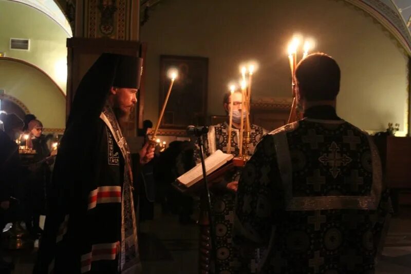 Канон Великого Андрея Критского в храме. Покаянный канон Андрея Критского понедельник. Канон Андрея Критского среда. Канон покаянный андрея критского вторник читает патриарх