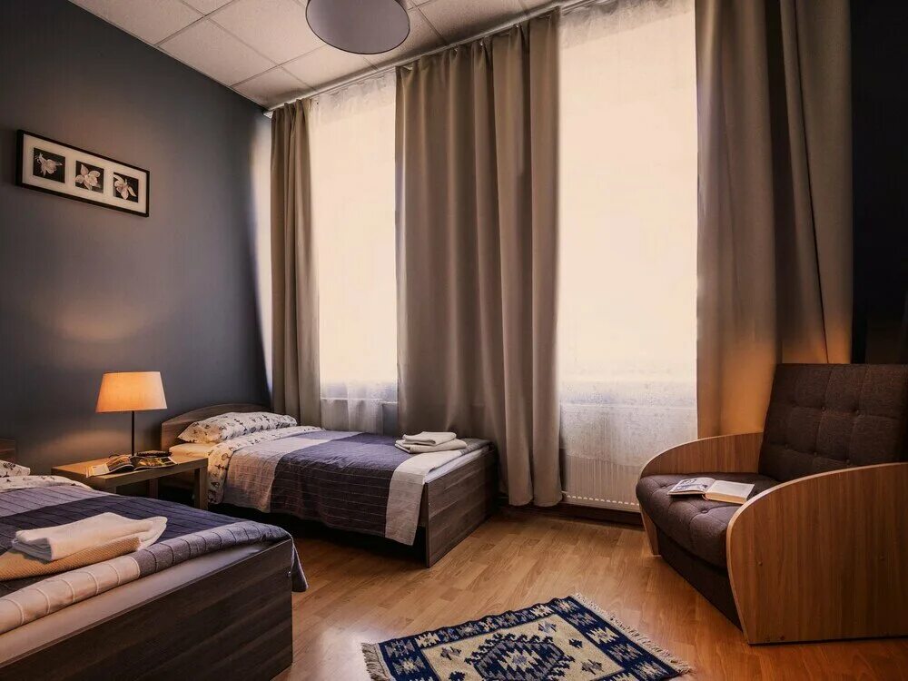 квартира в центре спб гостиная. комната в центре санкт петербурга посуточно. комната на сутки. комната на сутки. квартира по суточно.