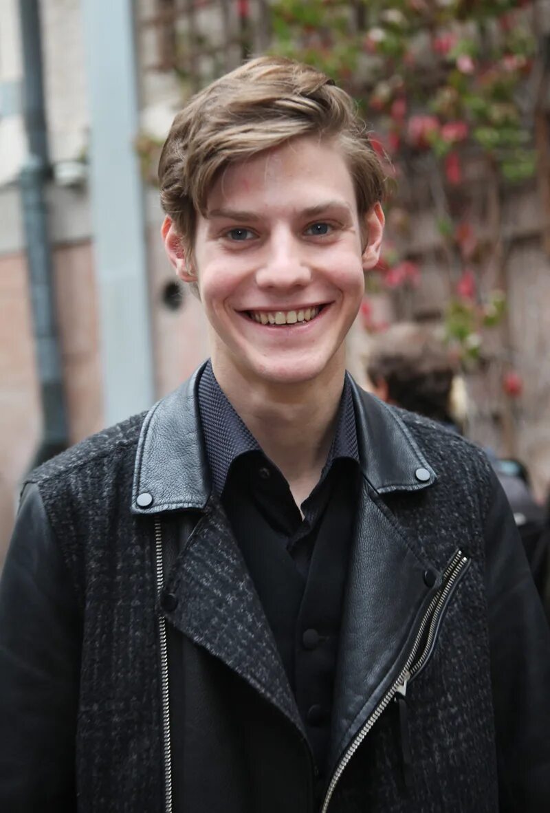 Табаков мл. Младший сын табакова. Табаков мл. Табаков мл. Табаков мл.