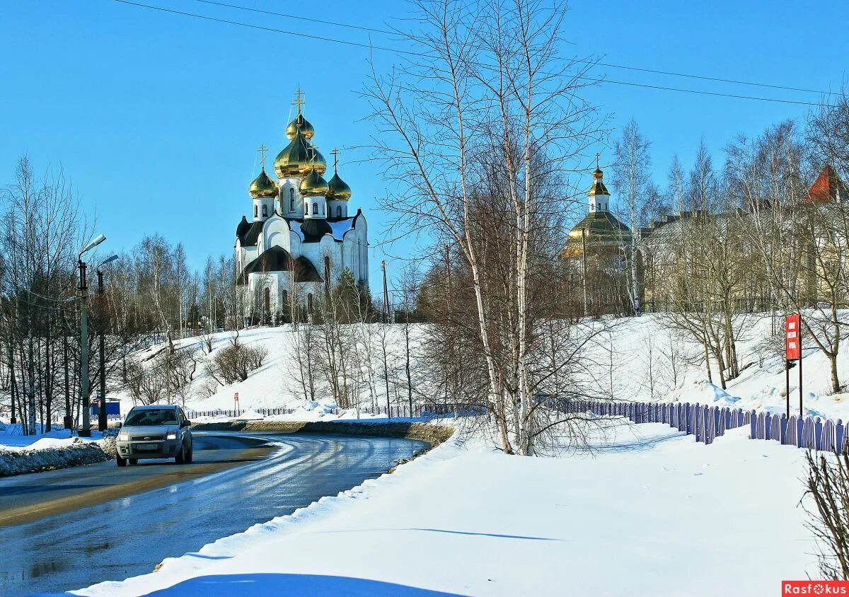 Храм весной. Церковь март.