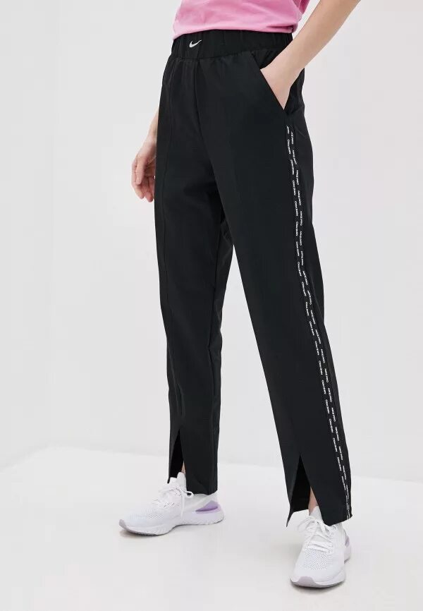 Женские брюки спортивные richmond x lamoda. Bv2898-011 брюки nike женские. Штаны рибок серые женские. Бежевые спортивные штаны с чем носить. Женские спортивные брюки на ламоде.
