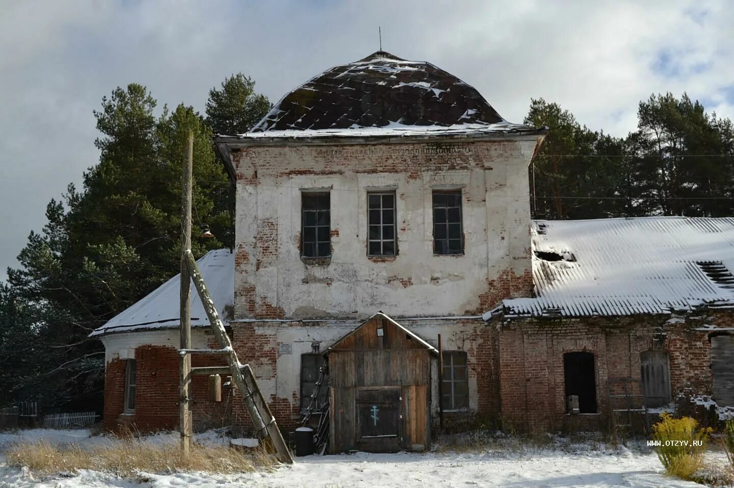 Кологрив Костромская область. Зеленый храм Кологрив. Часовня Ильинское Кологрив. Кологрив деревня.