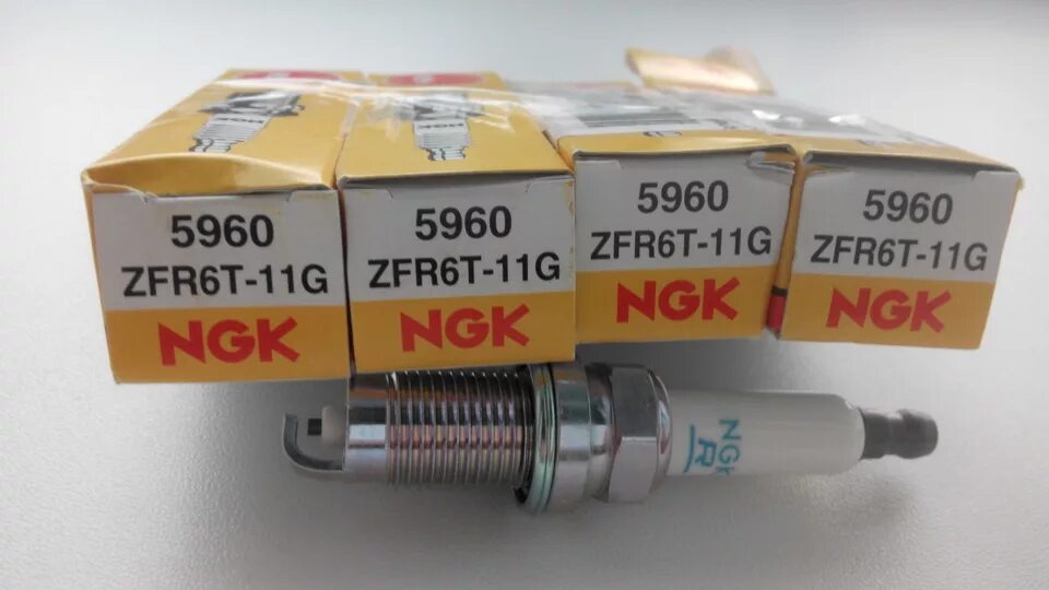 NGK zfr6t-11g. Свечи NGK поло седан 1.6. Свечи NGK Фольксваген поло седан 1.6 105 л.с. NGK 5960 zfr6t-11g применимость. Свечи зажигания поло купить