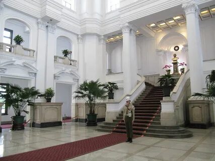 Страна резиденция
