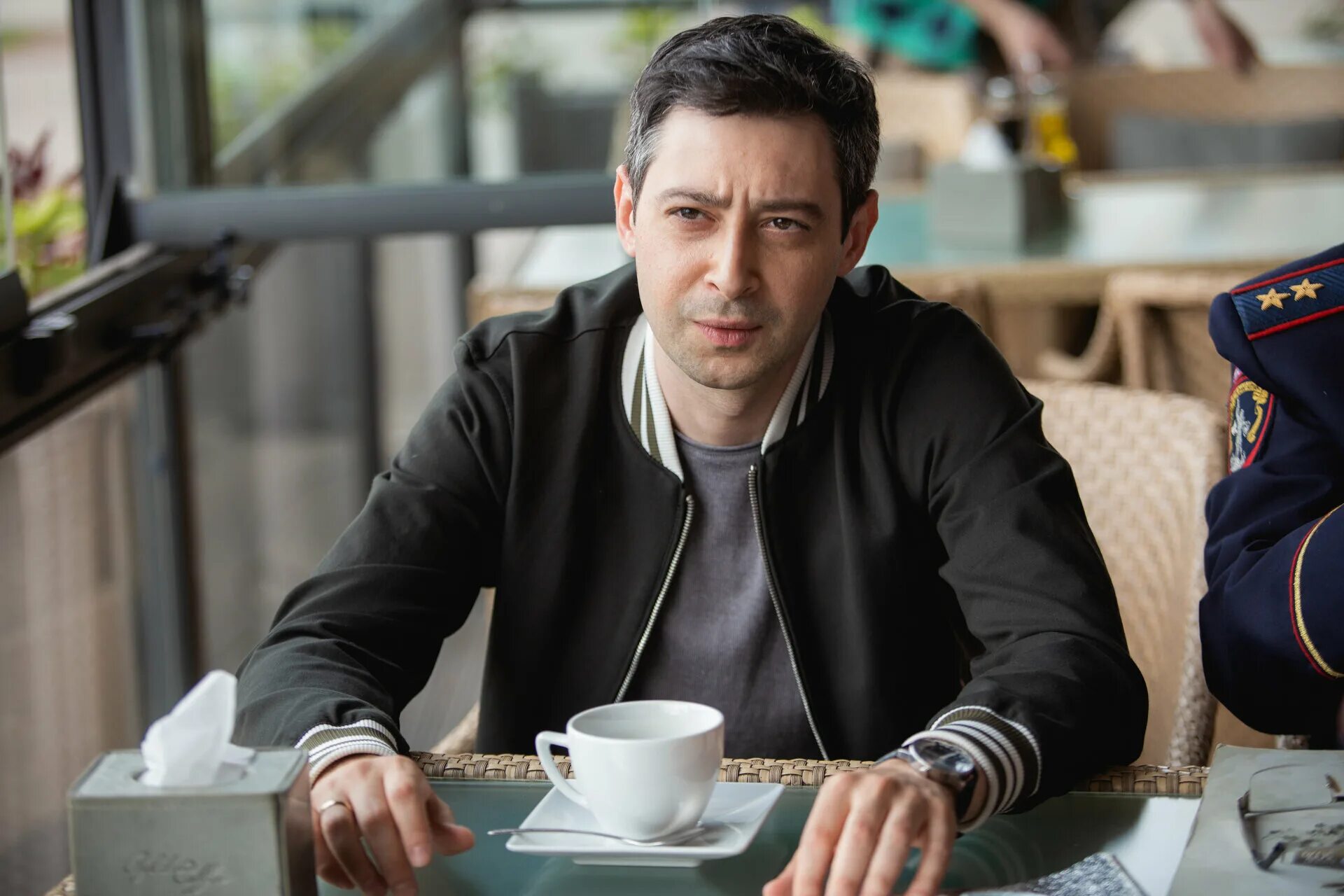 сергей мухин 2022. данила козловский надвое (сериал). миссия аметист сериал 2022. актер 2022 сюжет. зацепка сериал 2021.