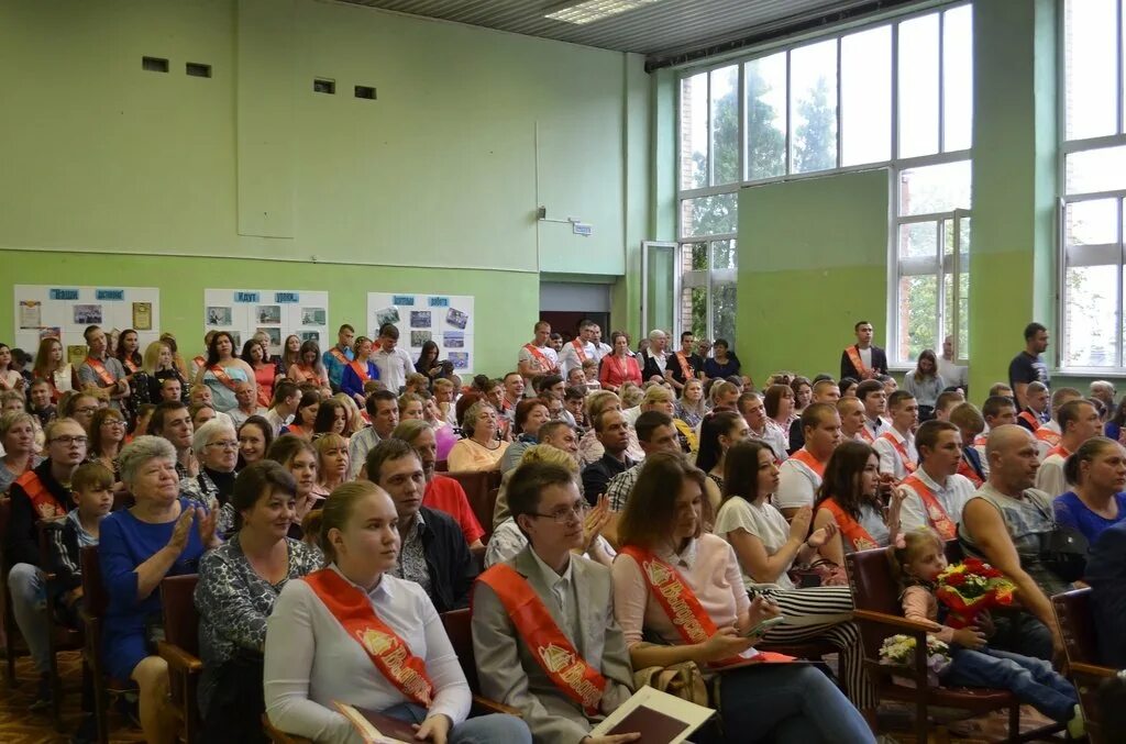 Колледж кашира. Колледж в кашире. Колледж московия кашира выпуск 2018. Колледж московия 115 домодедово. Колледж кашира.