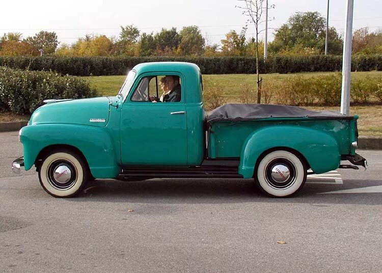 Fixed pick up. Chevrolet pickup 1951. chevrolet truck chevy 1951. chevrolet pickup 1951 чертежи. шевроле пикап классик.