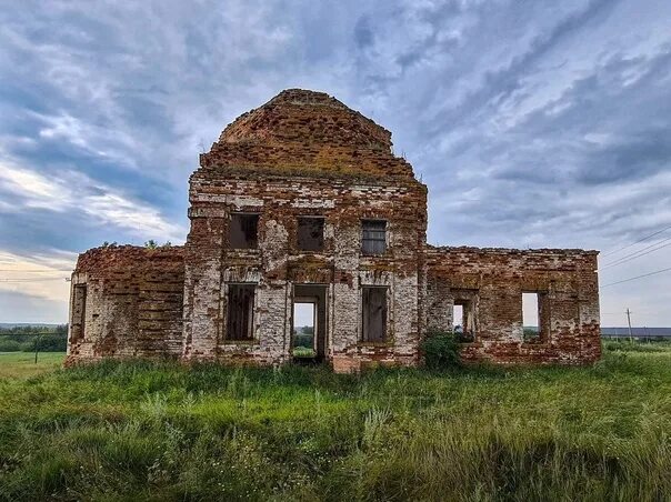 Церковь малые Копены Аткарский район. Саратовская область, малые копёны. Церковь Михаила Архангела. Село копёны Аткарский район. Саратовская область Лысогорский район село большие Копены Церковь.