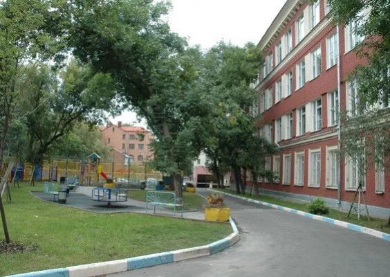Лицей 1799. Школа 1799 кадашевский переулок. школа 1799 москва. школа 1799 москва улица большая ордынка. школа 1799 донская 21.