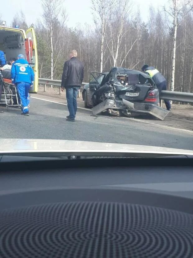 Авария на мурманском шоссе сегодня. Аварии на мурманском. Аварии на мурманском. Аварии на мурманском. Дтп мурманское шоссе дусьево.