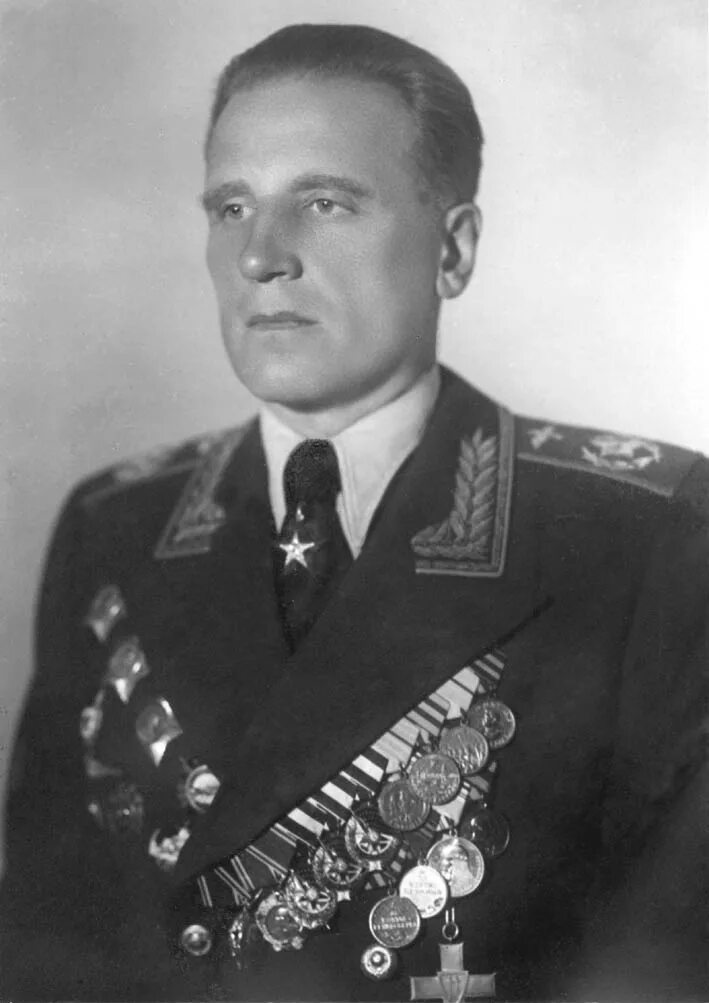 Главный маршал. Бабаджанян, амазасп хачатурович. Главный маршал. Главный маршал бронетанковых войск ротмистров. Главный маршал.